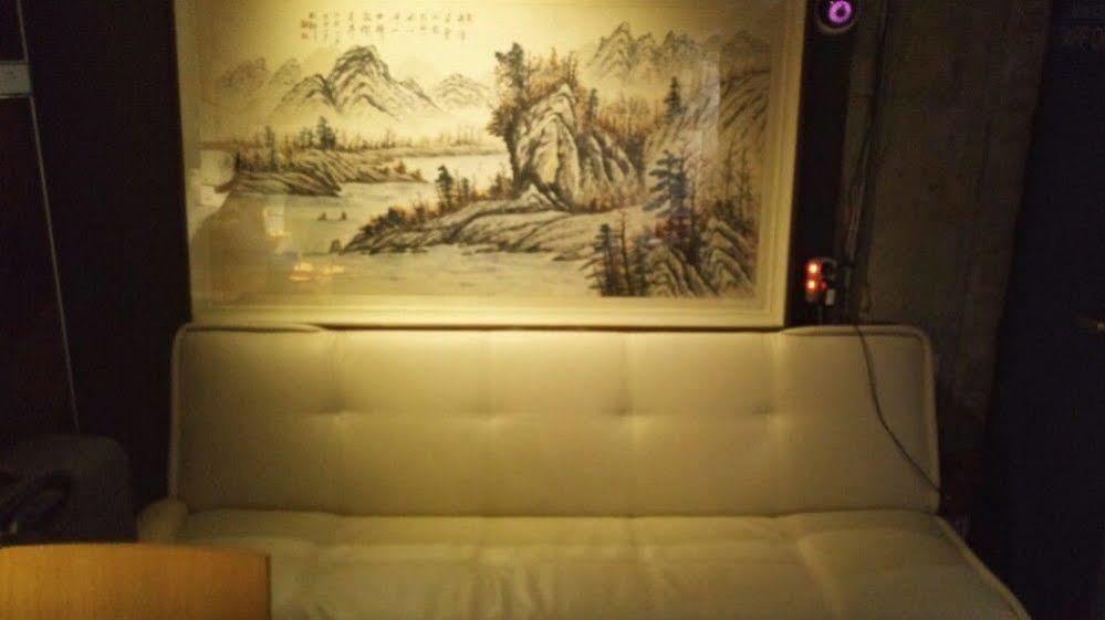 Oppa Hostel Seul Zewnętrze zdjęcie